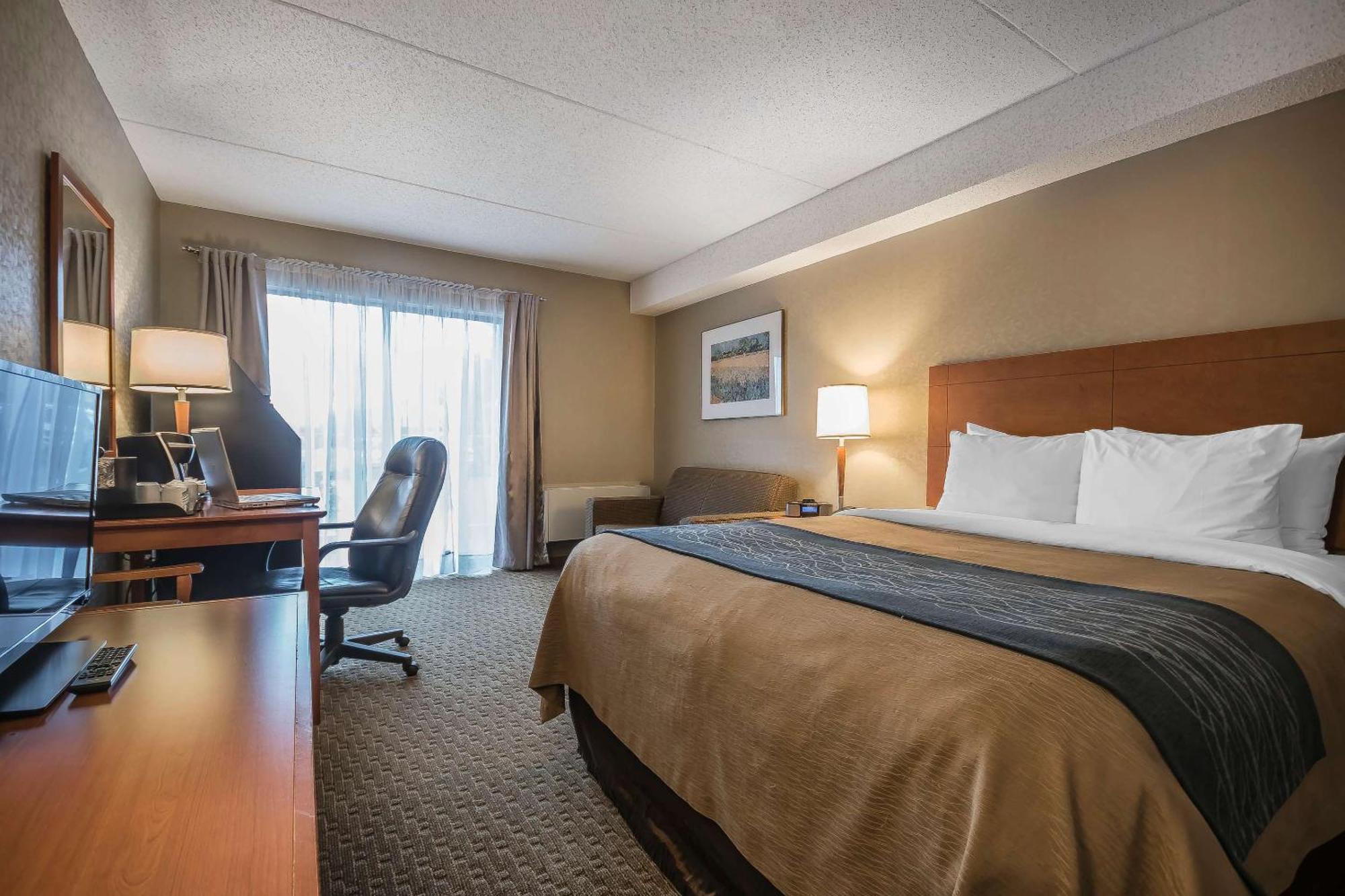 Comfort Inn Chilliwack Bagian luar foto