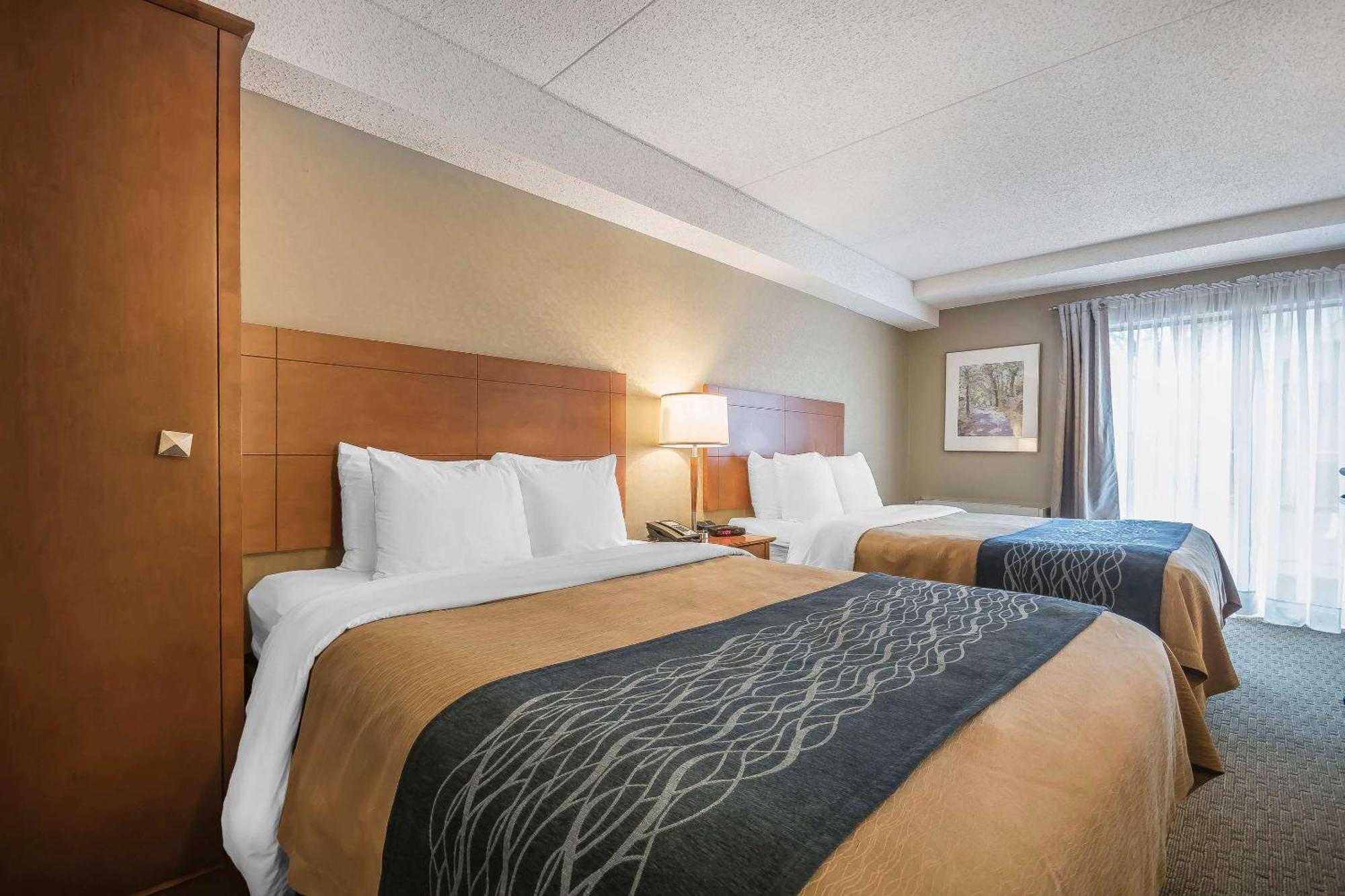 Comfort Inn Chilliwack Bagian luar foto