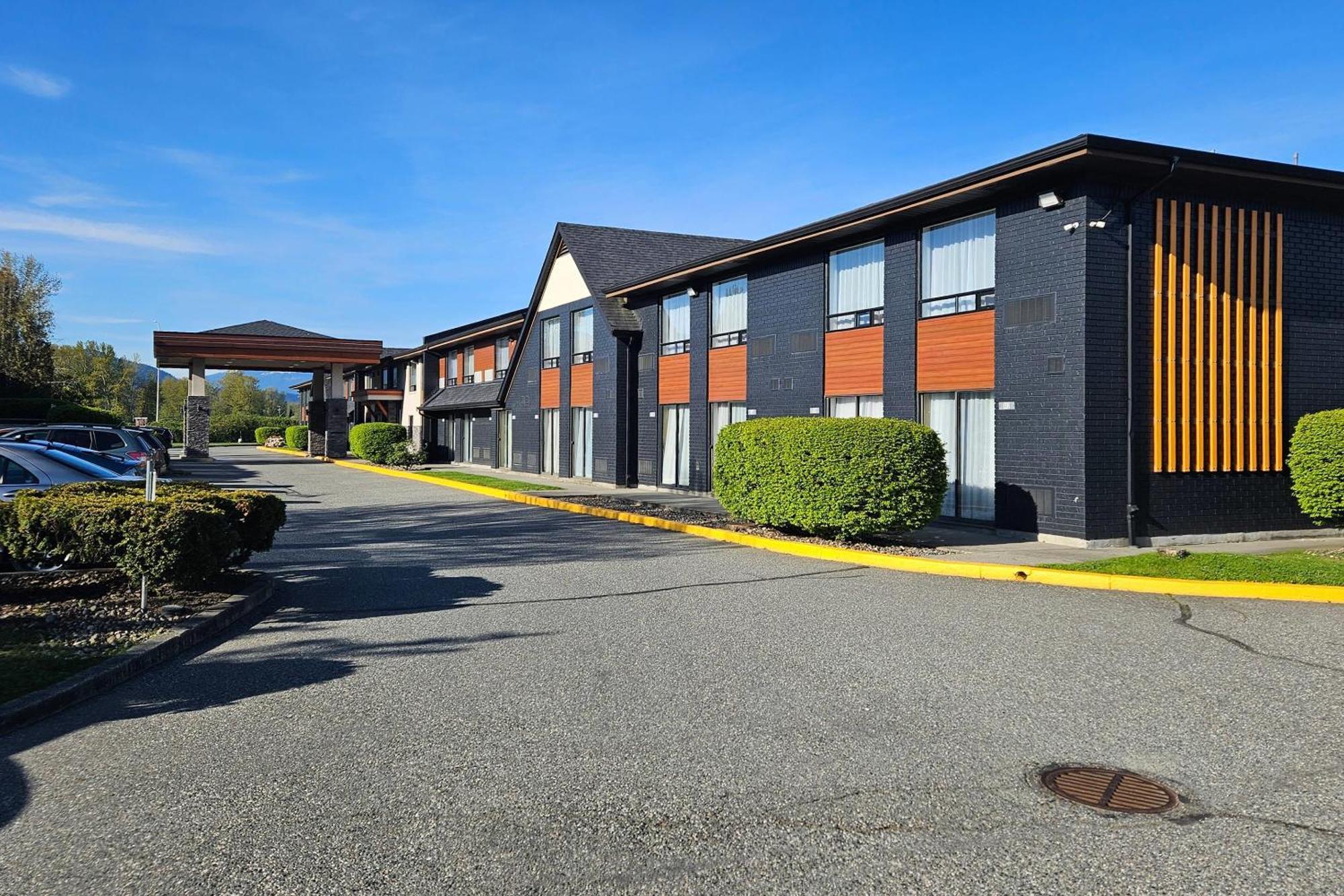 Comfort Inn Chilliwack Bagian luar foto