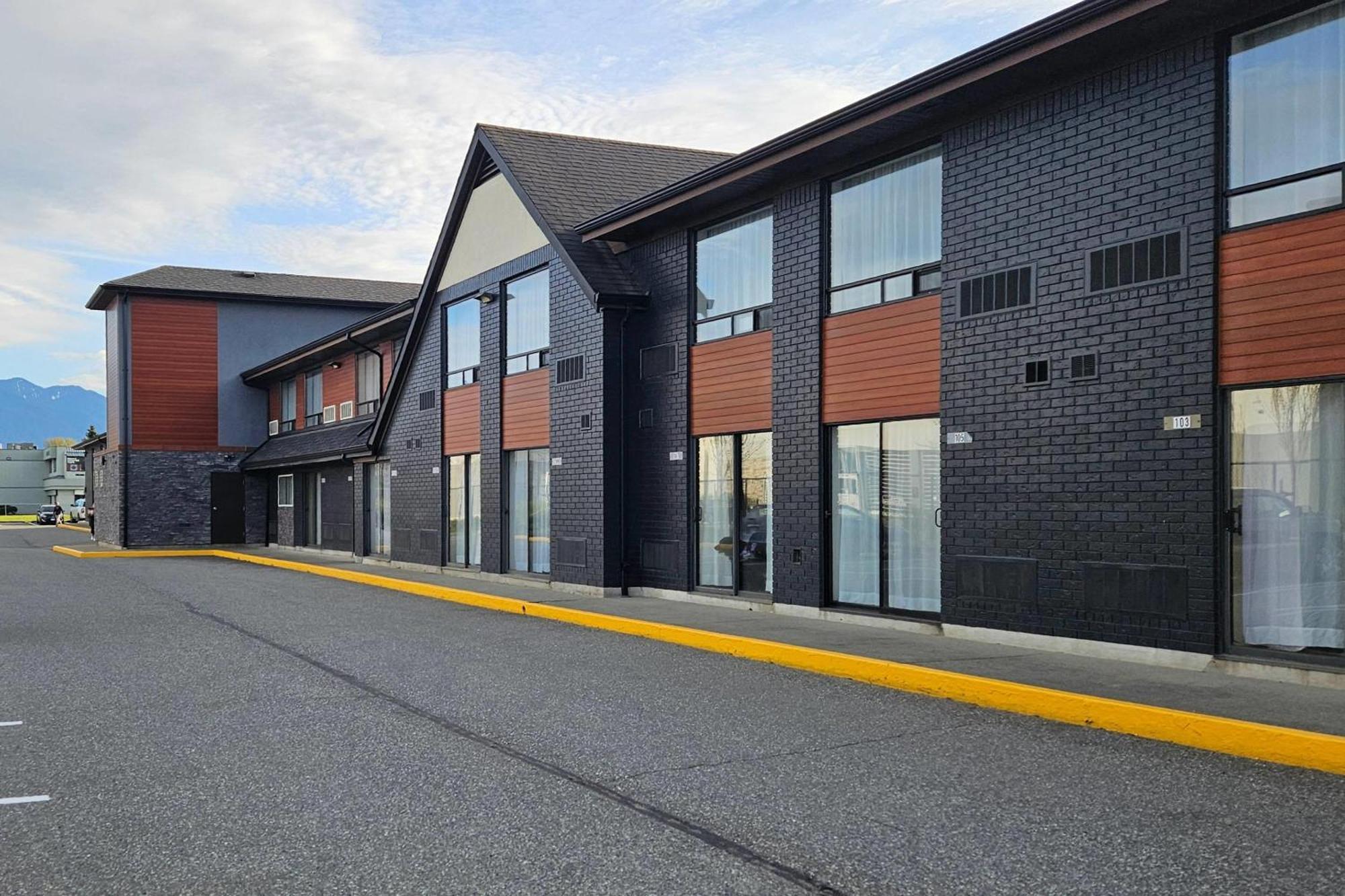 Comfort Inn Chilliwack Bagian luar foto