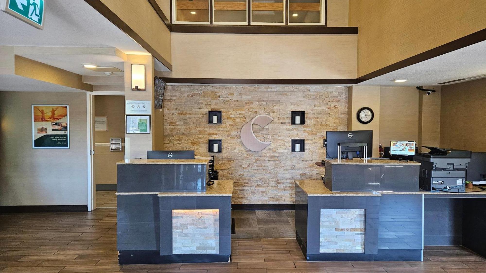 Comfort Inn Chilliwack Bagian luar foto