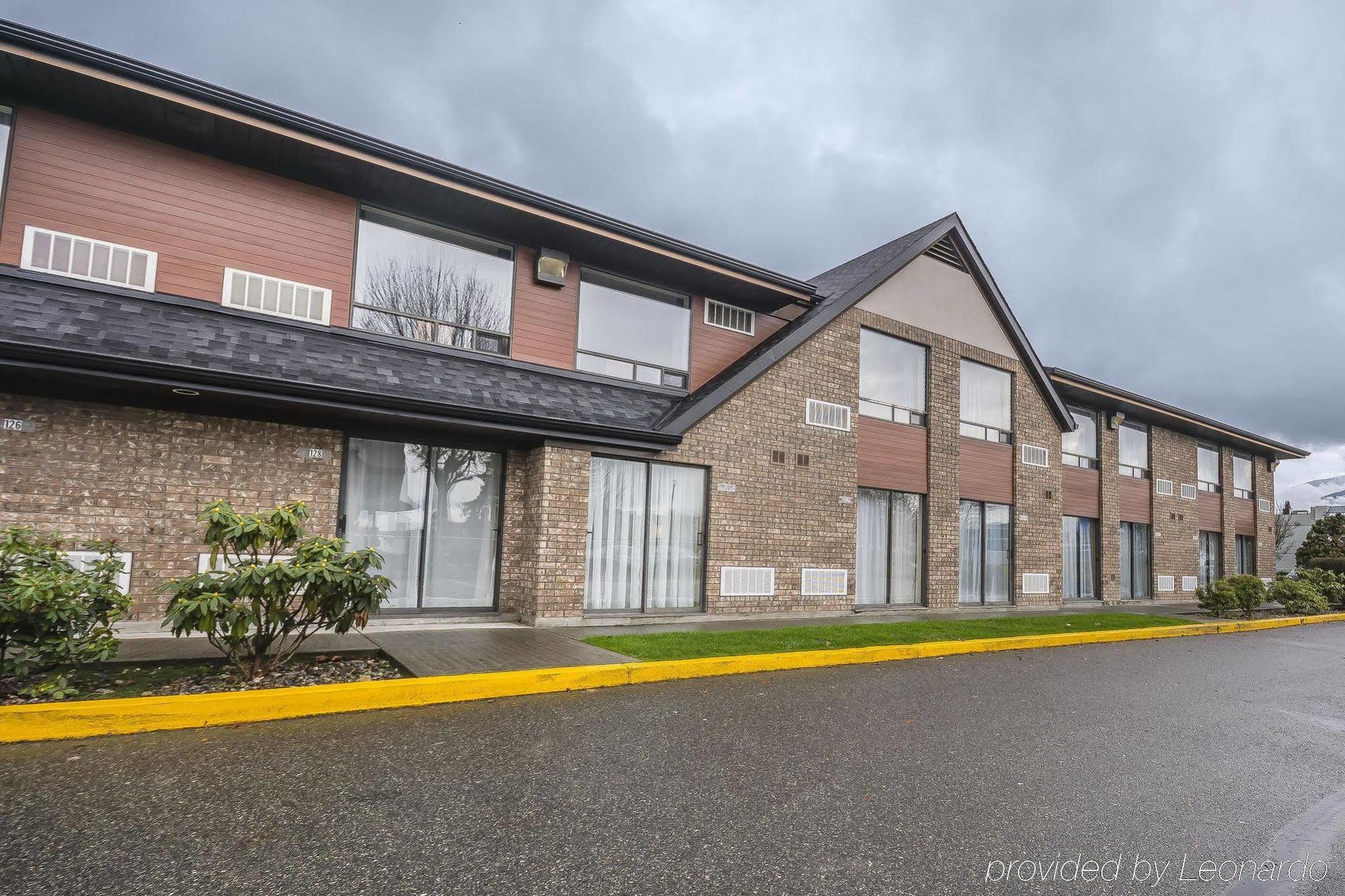 Comfort Inn Chilliwack Bagian luar foto